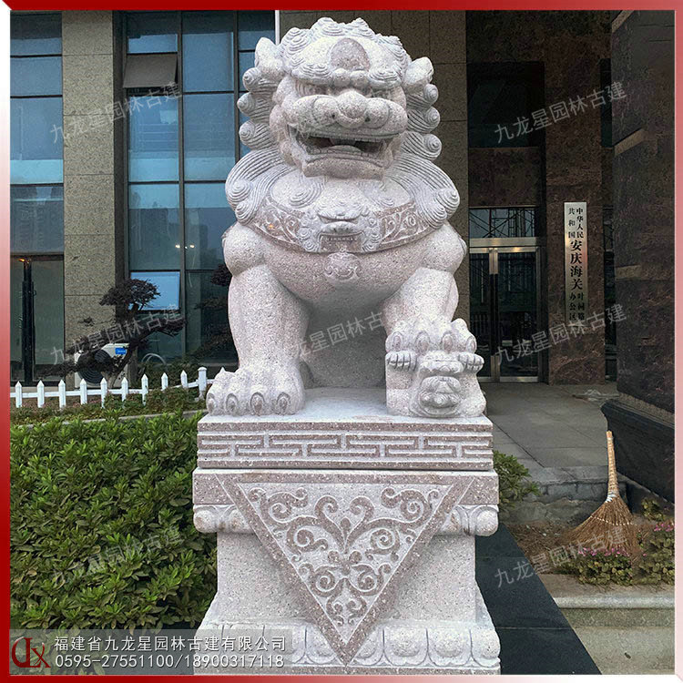 门口石狮子图片